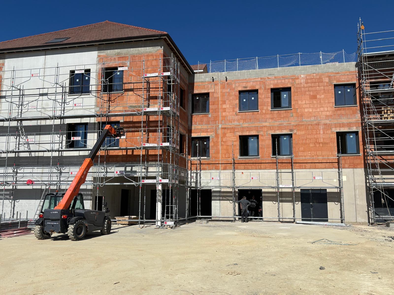 SUPERPOSE -51921abb-e324-4cf2-85a7-104860dc85b7